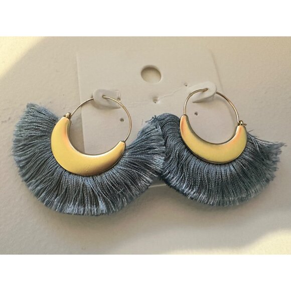 Fringe Earrings Crescent Hoop Gray Gold Tone Fashion Statement Jewelry - Picture 2 of 3